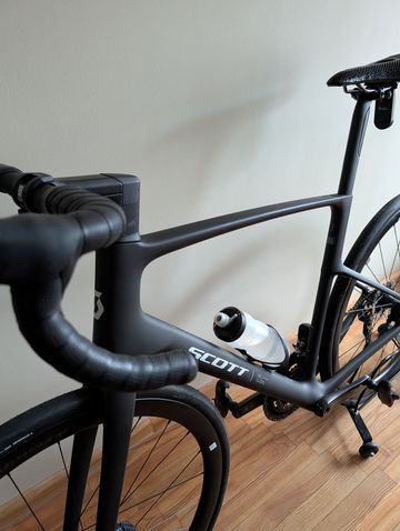 Scott Addict 30 2026 2026 Road & Gravel d'occasion — image 17 sur 20