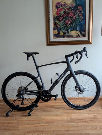 Used Scott Addict 30 2026 2026 Road & Gravel — image 1 of 20