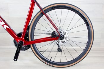Used Trek Trek Madone SL6 2025 Road & Gravel, Red — image 13 of 18