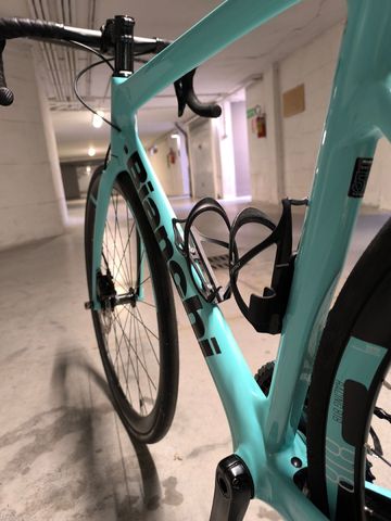 Bianchi Aria - 105 Di2 2022 2022 Road & Gravel usato, Blu — immagine 11 di 14