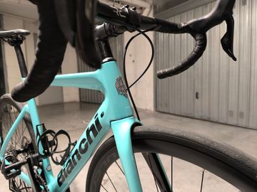 Bianchi Aria - 105 Di2 2022 2022 Road & Gravel usato, Blu — immagine 9 di 14