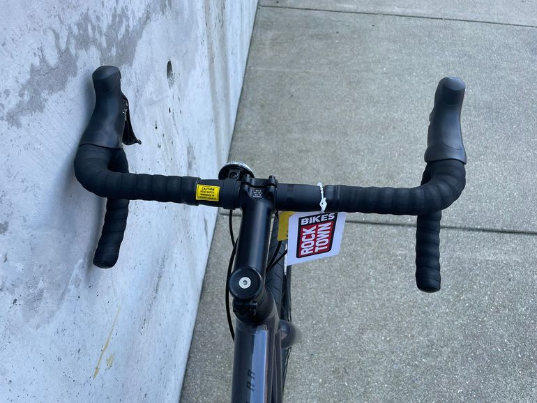 Used Giant Contend AR 3 2022 2022 Road & Gravel, Light Gray — image 2 of 5