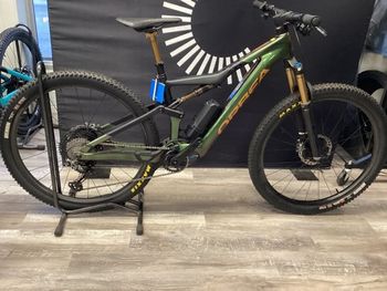 Orbea, Orbea Rise M-LTD Carbon E-MTB