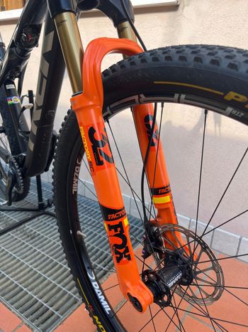Used Trek Supercaliber SRAM X01 Eagle 2022 Mountainbike — image 2 of 7