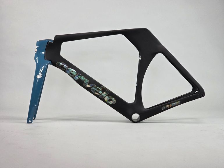 Brugt Cervélo P5 Red AXS 1 2025 Frameset 2025 Road & Gravel — billede 23 af 61