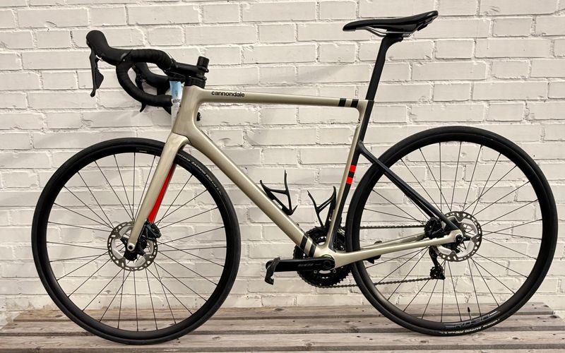 Gebrauchtes Cannondale Shimano Ultegra 2023 Road & Gravel, Schwarz — Bild 2 von 5