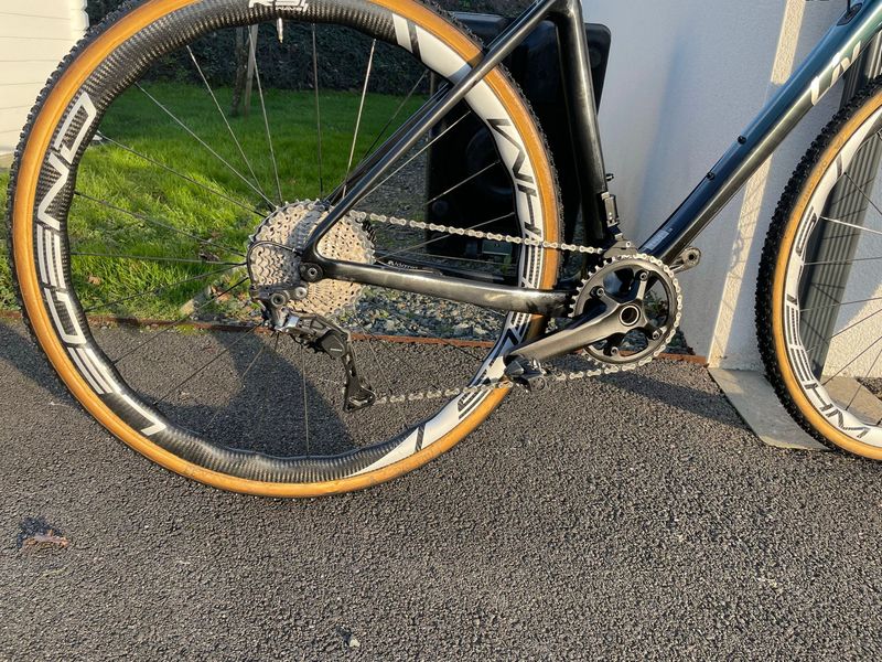 Käytetty Liv Brava Advanced Pro 2 2023 2023 Road & Gravel — kuva 3 / 9