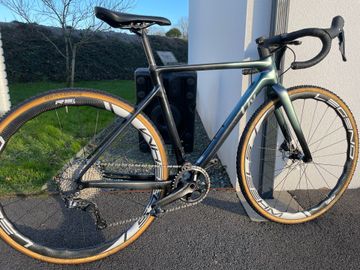 Käytetty Liv Brava Advanced Pro 2 2023 2023 Road & Gravel — kuva 6 / 9