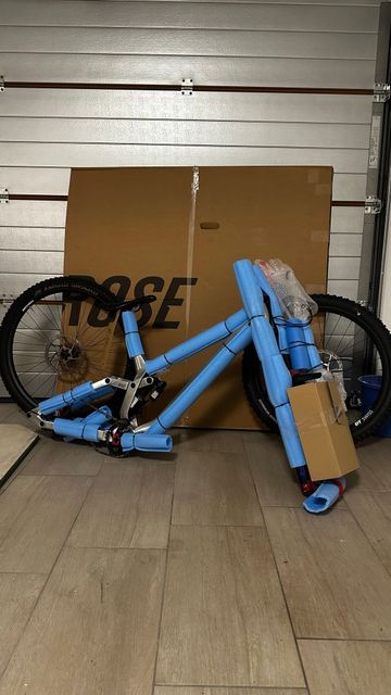 Used Rose Scrub DC 3 2025 2025 Mountainbike, Light Gray, 29 — image 5 of 7