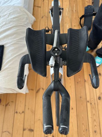 Gebrauchtes Canyon Speedmax Shimano Dura Ace Di2 2023 Road & Gravel, Hellgrau — Bild 8 von 10