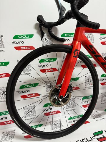 Używany Scott Addict RC 10 2020 2020 Road & Gravel — zdjęcie 9 z 16