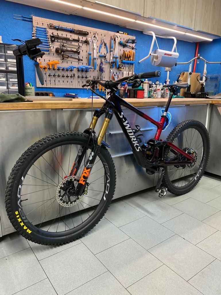 Brugt Specialized Enduro Shimano Deore XT 2022 Mountainbike — billede 5 af 6
