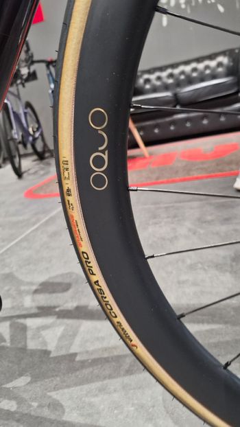 Used Orbea ORCA M20iLTD PWR 2025 2025 Road & Gravel, Red — image 8 of 11
