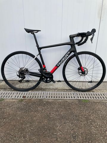 Brugt Wilier Garda Disc 105 RS171 (L) 2024 Road & Gravel