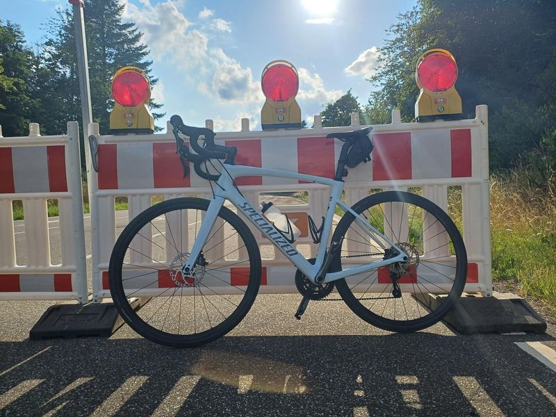 Specialized Roubaix SL8 2024 2024 Road & Gravel d'occasion — image 1 sur 3