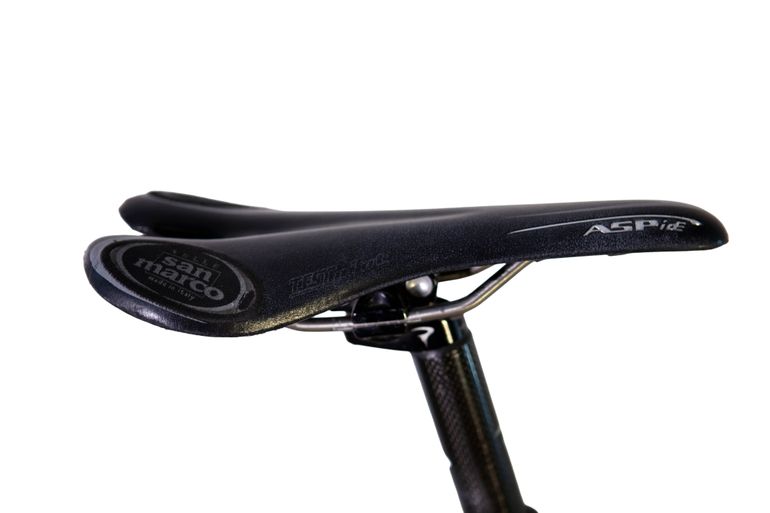 Used Pinarello Pinarello Dogma AK61 Magnesium 2004 Road & Gravel — image 5 of 5