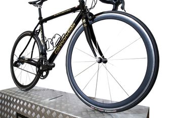 Used Cannondale CAAD7 Black Lightning Limited Edition 2003 Road & Gravel — image 3 of 5