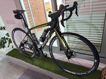 Used BH Bh Quartz Disc Ultegra 2015 2015 Road & Gravel — image 2 of 5