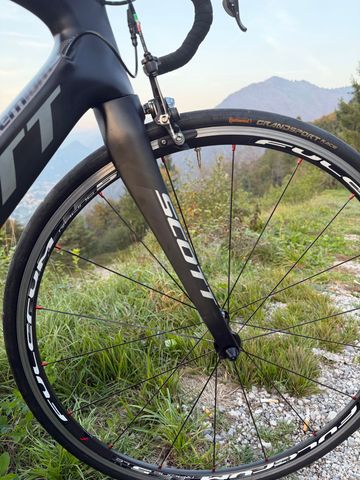 Used Scott foil Premium 2018 Road & Gravel, Black — image 6 of 12