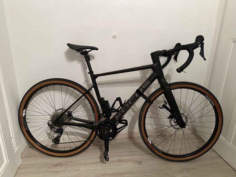 Used Focus Atlas 8.7 2023 2023 Road & Gravel