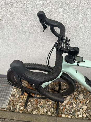 Used Specialized Diverge Shimano GRX 2024 Road & Gravel — image 2 of 7