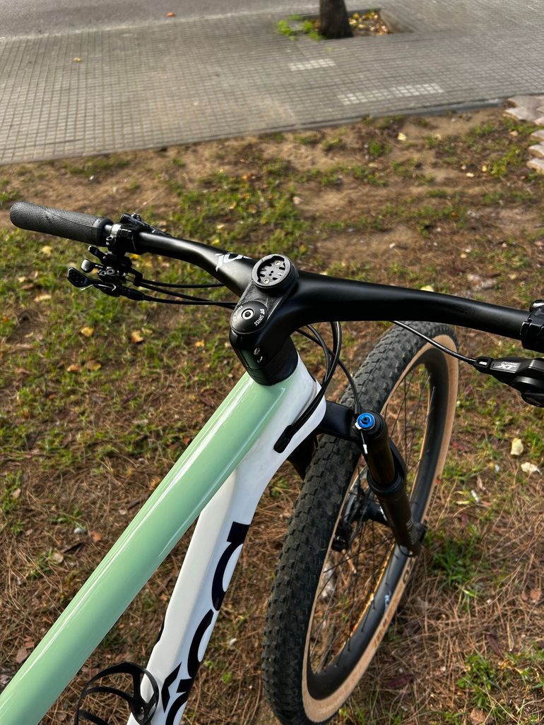 Used Unica FS01 2024 Mountainbike, Blanco — image 6 of 16