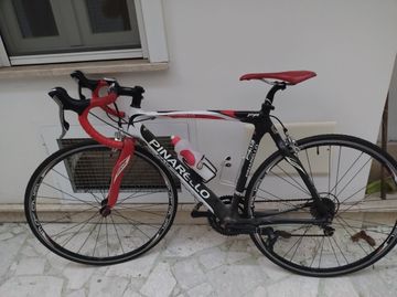 Tweedehands Pinarello Team Sky F:13 Carbon 2005 Road & Gravel — afbeelding 1 van 6