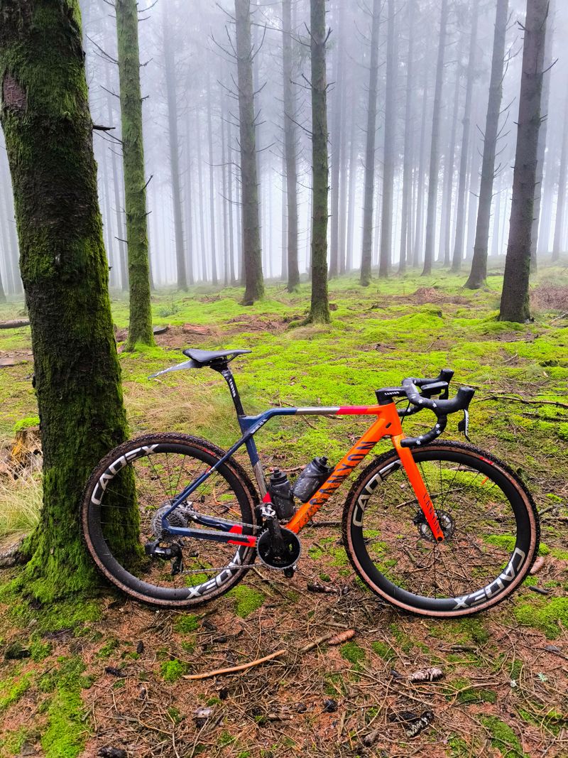 Brugt Canyon Inflite SRAM Force eTap AXS 2023 Road & Gravel