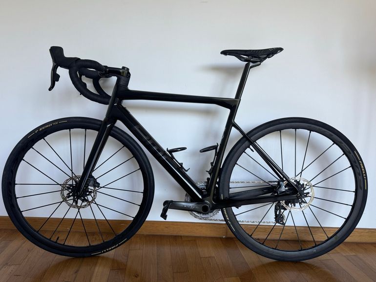 Used BMC Teammachine SLR01 DISC THREE 2020 2020 Road & Gravel, Negro — image 2 of 11