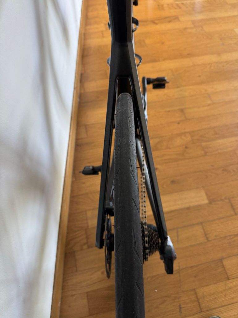 Used BMC Teammachine SLR01 DISC THREE 2020 2020 Road & Gravel, Negro — image 6 of 11