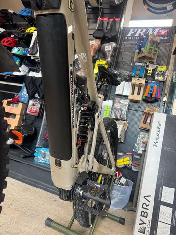 Used Focus SAM² 6.9 2022 2022 Mountainbike, Light Gray, 29 — image 7 of 7