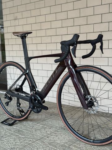 Brugt Scott Foil Shimano 105 Di2 2023 Road & Gravel — billede 5 af 9