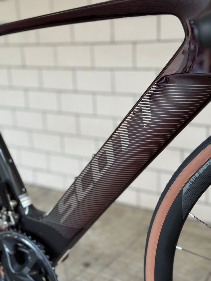 Brugt Scott Foil Shimano 105 Di2 2023 Road & Gravel — billede 8 af 9