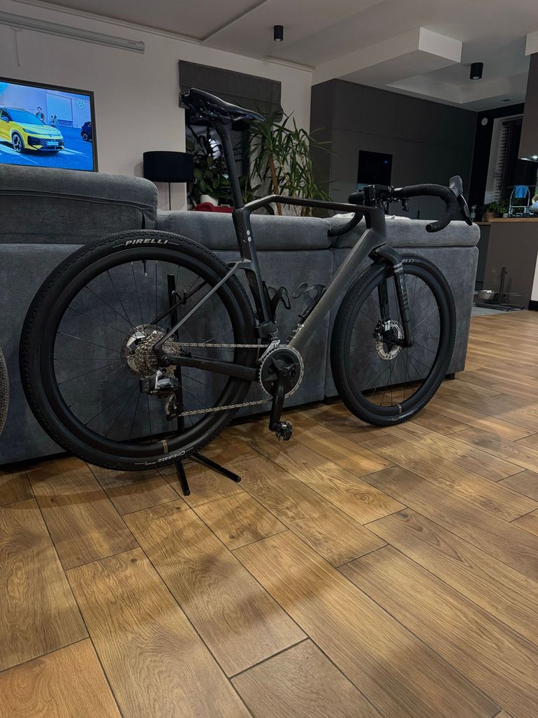 Used Rondo RATT SRAM Rival eTap AXS 2022 Road & Gravel, Black — image 4 of 4