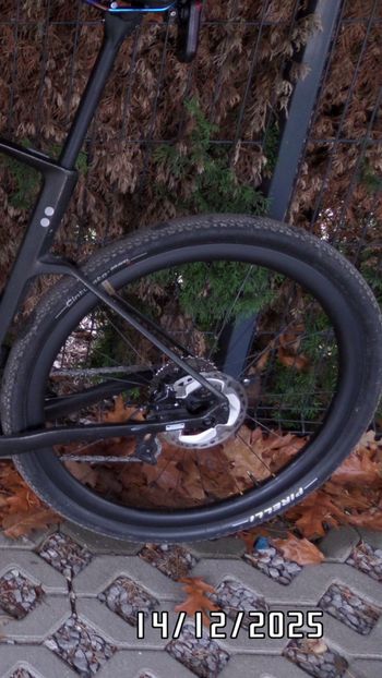 Used Rondo RATT SRAM Rival eTap AXS 2022 Road & Gravel, Black — image 3 of 4