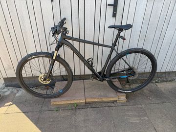 Used Cannondale Trail 5 2018 2018 Mountainbike, Black, 29 — image 1 of 3