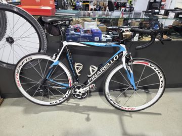 Gebrauchtes Pinarello FP2 SKY BLUE 2012 Road & Gravel, Blau — Bild 2 von 8