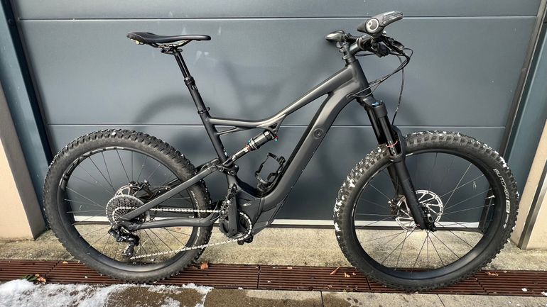 Used Specialized Turbo Levo FSR Comp 6Fattie 2017 2017 Mountainbike, Nero — image 1 of 5