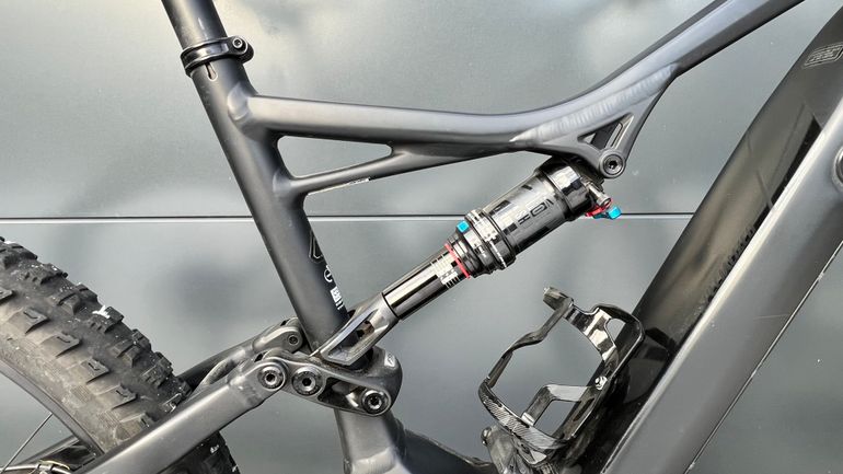 Used Specialized Turbo Levo FSR Comp 6Fattie 2017 2017 Mountainbike, Nero — image 3 of 5