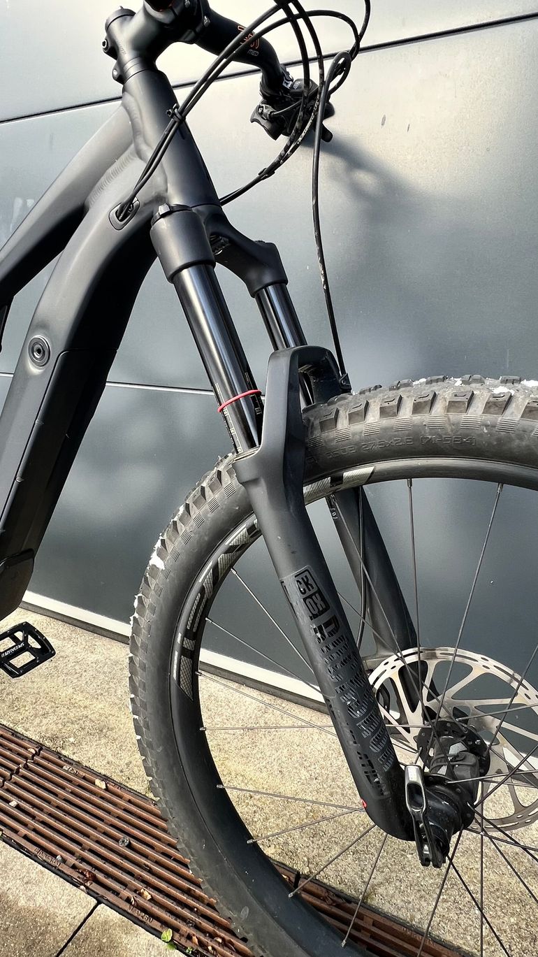 Used Specialized Turbo Levo FSR Comp 6Fattie 2017 2017 Mountainbike, Nero — image 4 of 5