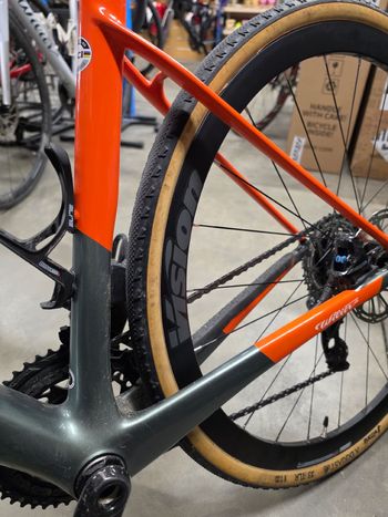 Used Wilier Rave SLR - Road SRAM FORCE D2 AXS 2x12 2024 2024 Road & Gravel, Orange — image 9 of 15