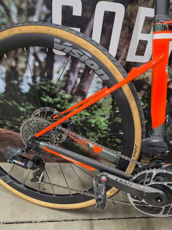 Used Wilier Rave SLR - Road SRAM FORCE D2 AXS 2x12 2024 2024 Road & Gravel, Orange — image 5 of 15