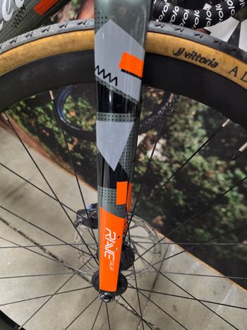 Used Wilier Rave SLR - Road SRAM FORCE D2 AXS 2x12 2024 2024 Road & Gravel, Orange — image 13 of 15