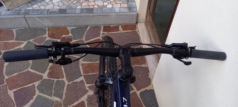 Used Trek Procaliber 9.7 2022 2022 Mountainbike, Blue, 29 — image 6 of 7