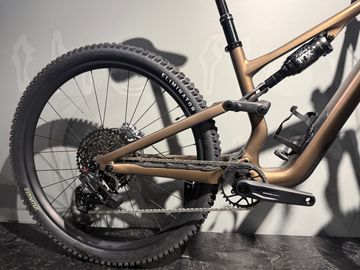 Used Specialized Stumpjumper Other SRAM - Mountainbike 2025 Mountainbike, Orange — image 2 of 6