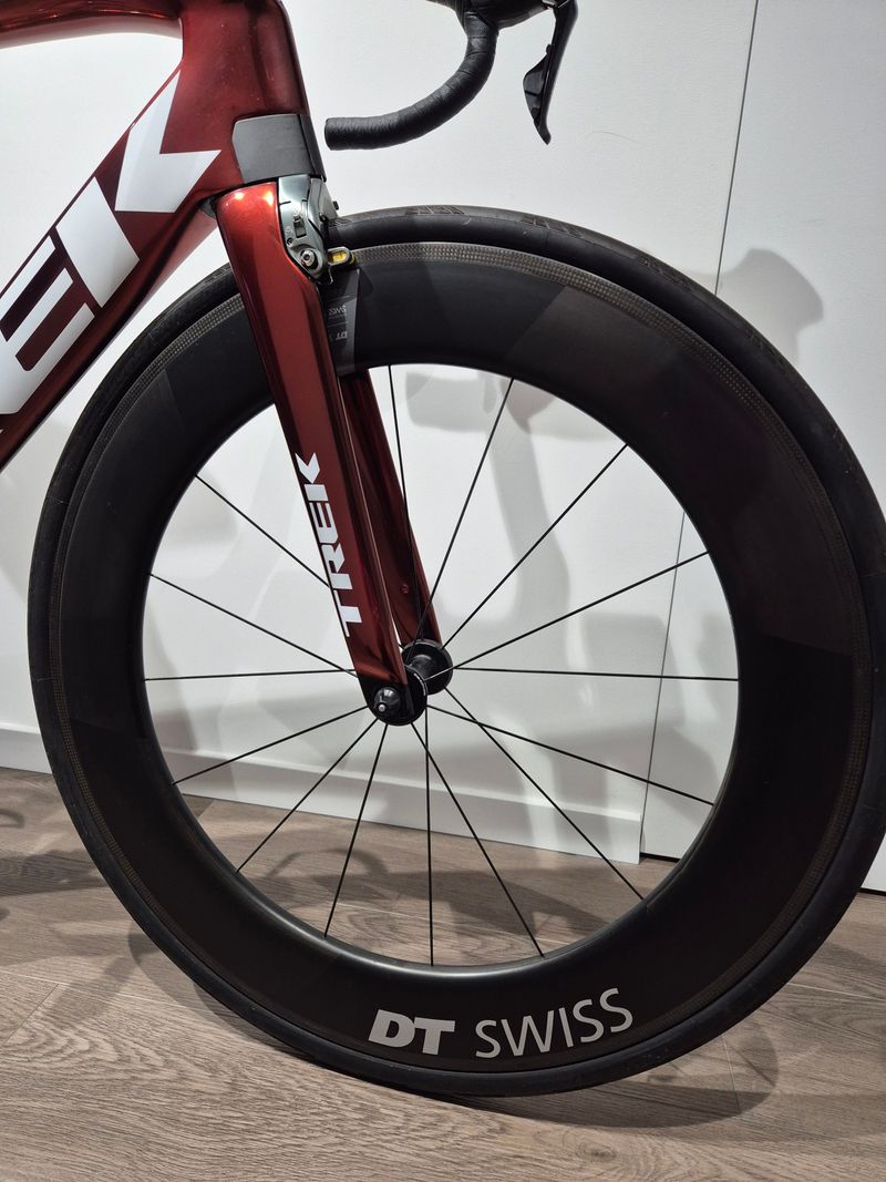 Używany Trek Madone SL 6 2019 2019 Road & Gravel — zdjęcie 16 z 19