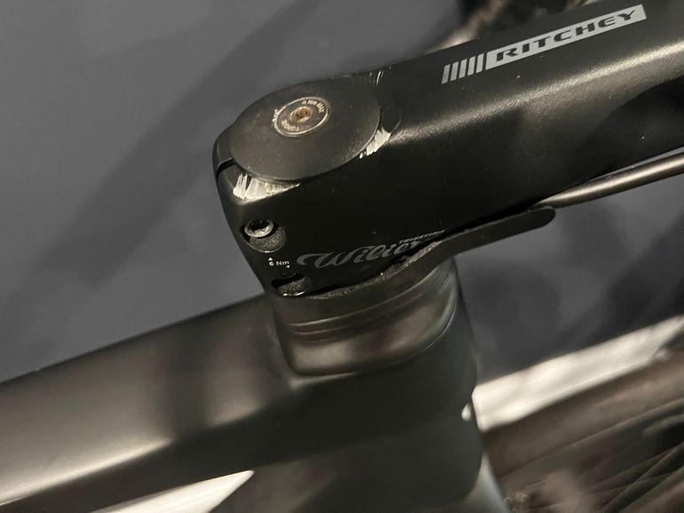 Used Wilier Wilier Garda 2024 56cm 2024 Road & Gravel, Black — image 8 of 10