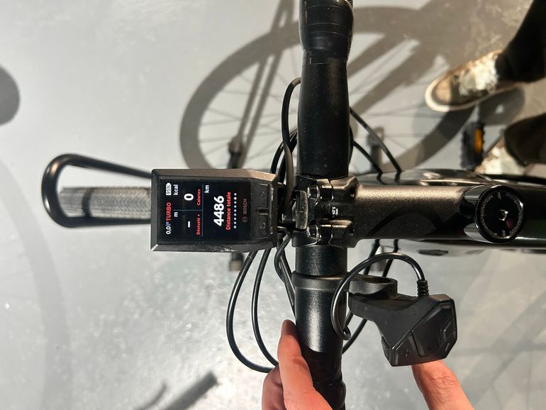 Used Cannondale Topstone Neo Carbon 2 2023 2023 Road & Gravel — image 3 of 4