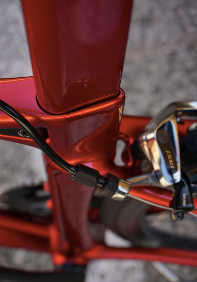 Used Bianchi 'C20 AERO  Anno 2020' 2020 Road & Gravel, Red — image 2 of 8