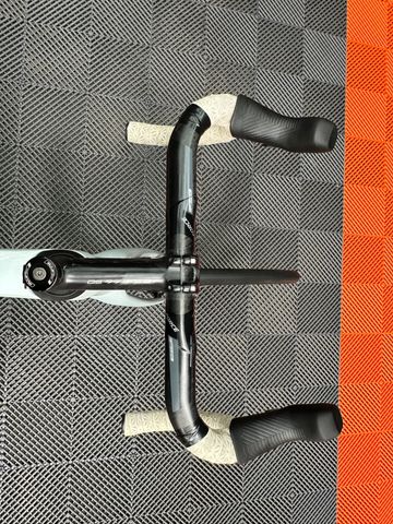 Tweedehands CUBE AGREE C:62, PRO 2024 2024 Road & Gravel — afbeelding 18 van 24